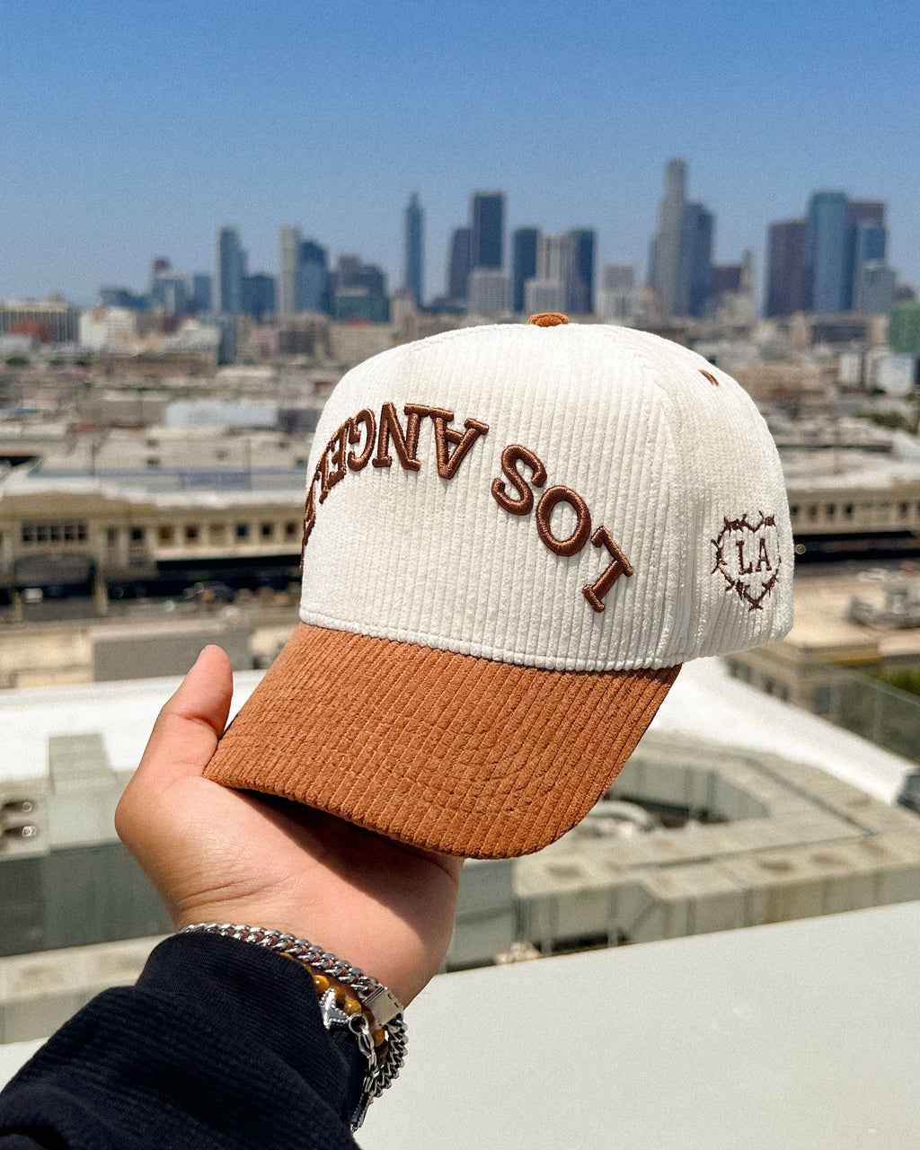 Cream Corduroy Los Angeles Snackback